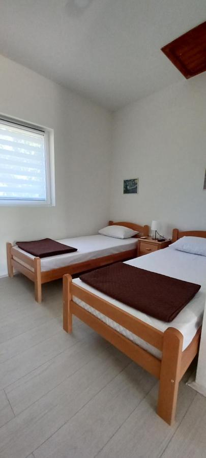 Lena! Apartman Kladovo Kültér fotó
